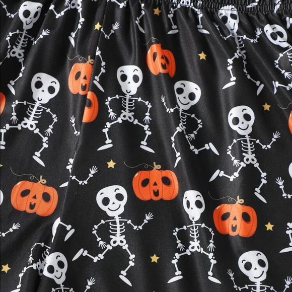 Halloween theme PJ set. - Picture 3 of 15